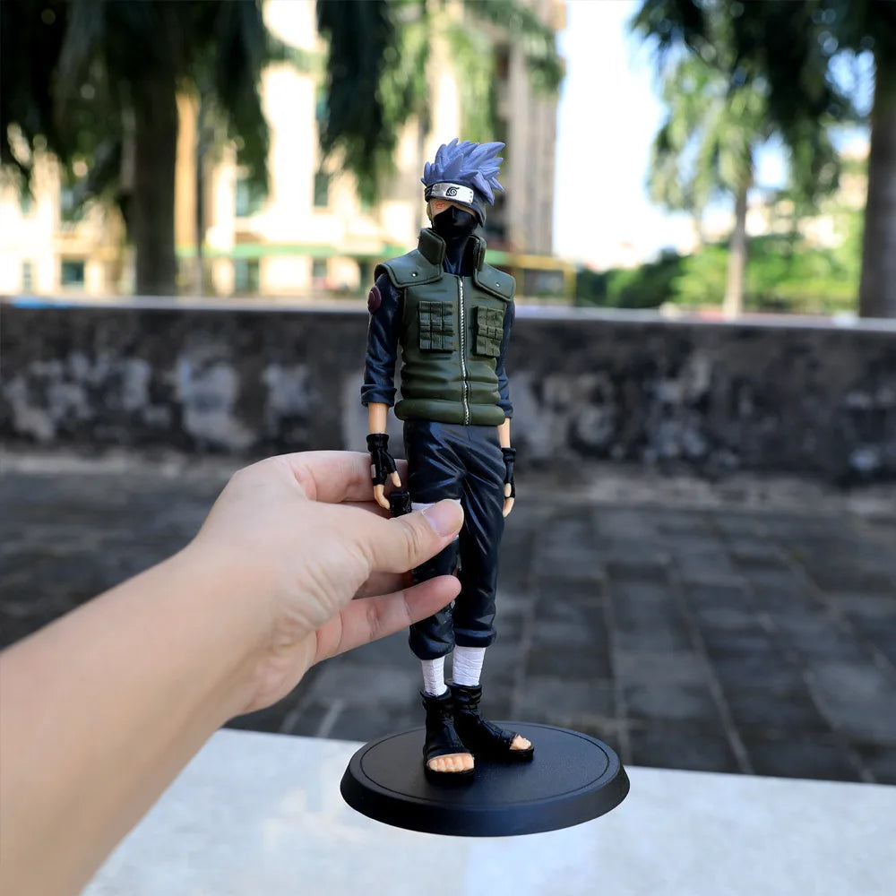 Figura Naruto – Itachi, Sasuke & Kakashi | Modello in PVC da Collezione